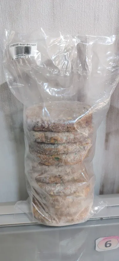 Beef Burger with Cheese